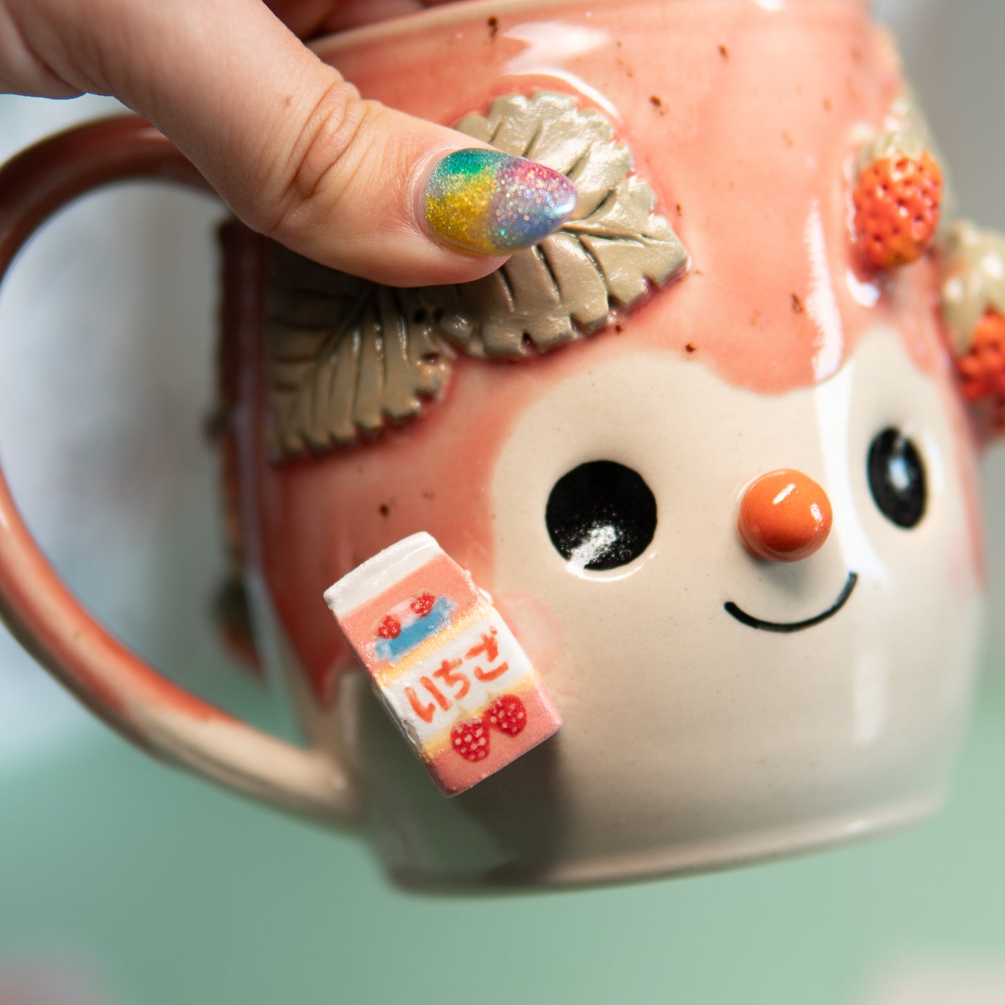 Lait et glace à la fraise - Tasse 450 ml - leger Défaut, prix réduit