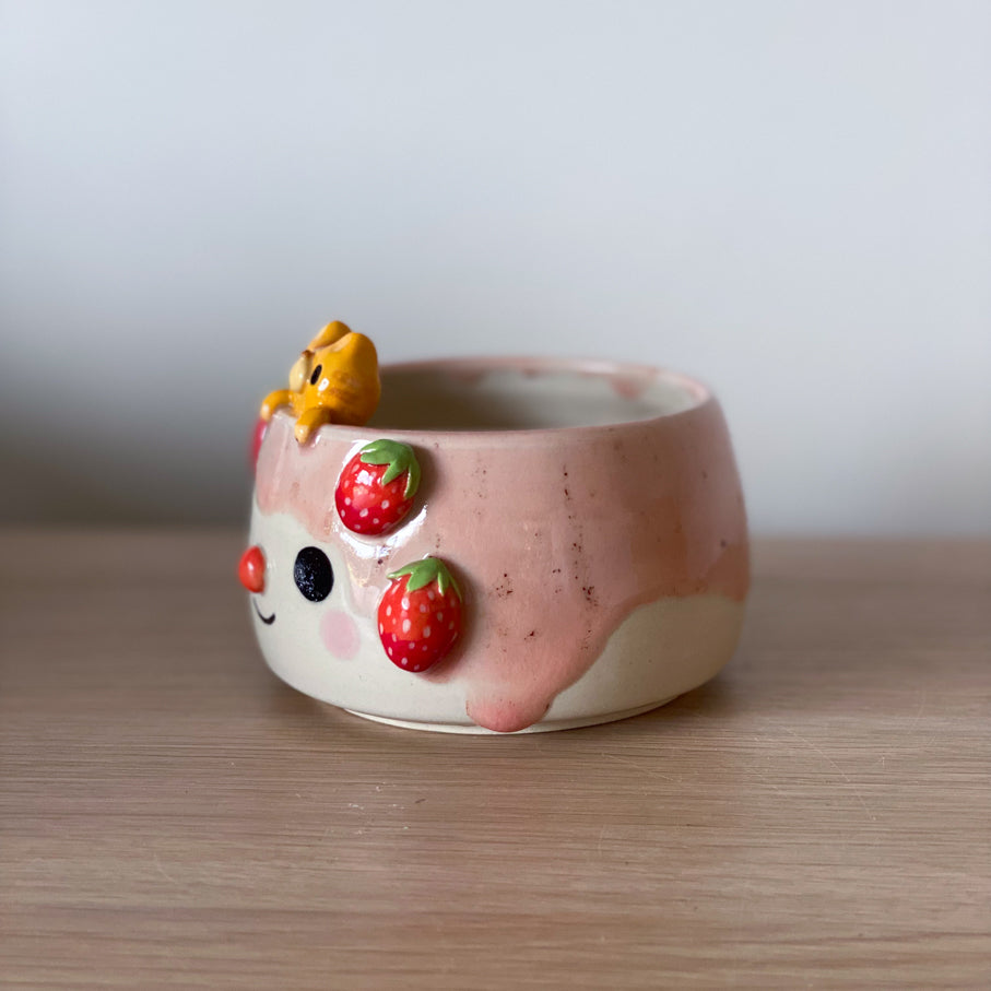 Fraises & Chat malicieux - Petit pot de fleurs