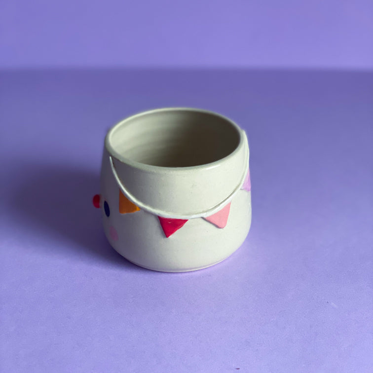 Fanion 07 - Petit Pot de fleur