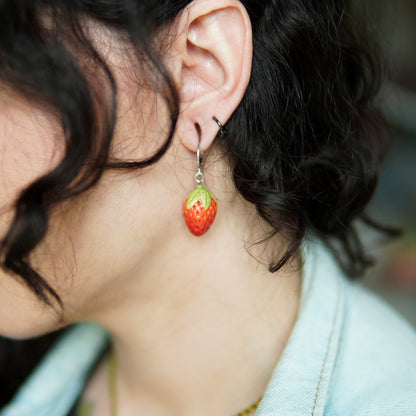 Fraises - boucles d'oreilles céramiques