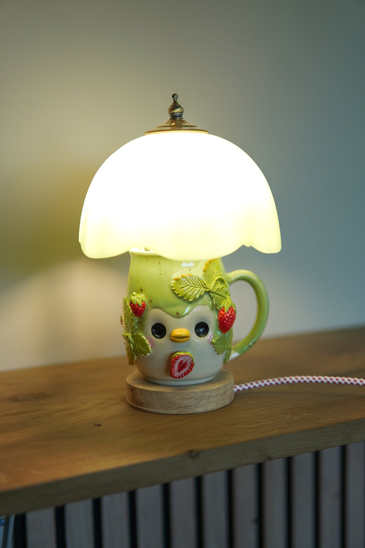 Tasse Fraise - Lampe à poser