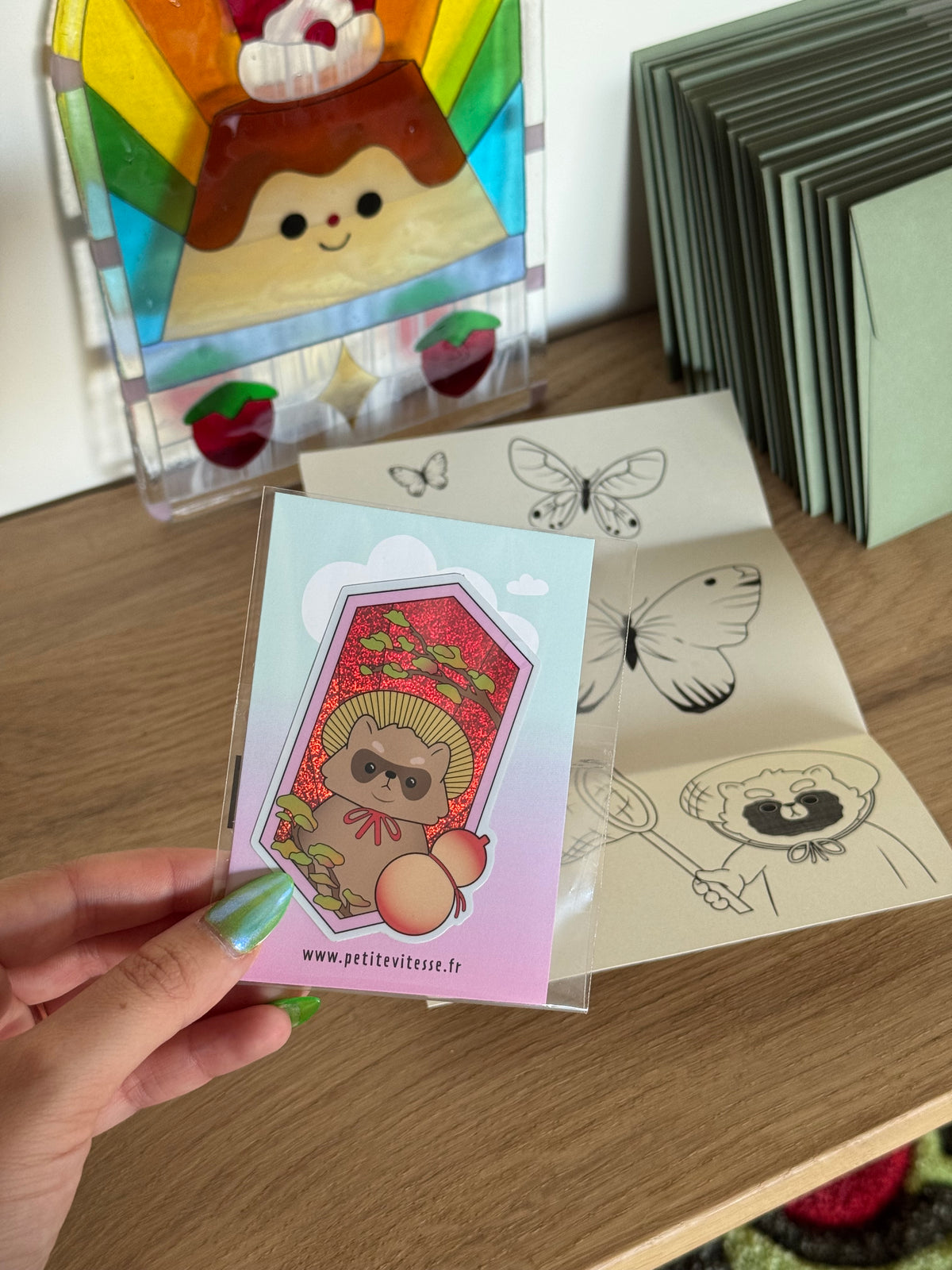 Sticker club septembre - tanuki - quantité limitée