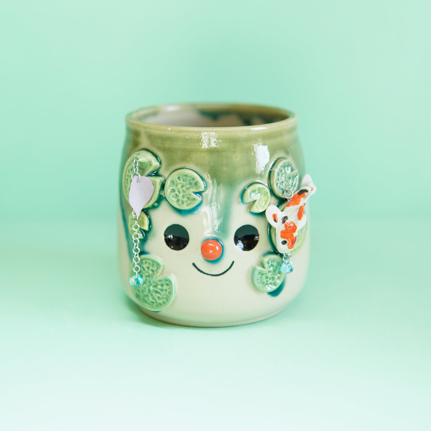 Nenuphar & Koï- Pot (non percé) - Leger defaut sur la carpe Koï